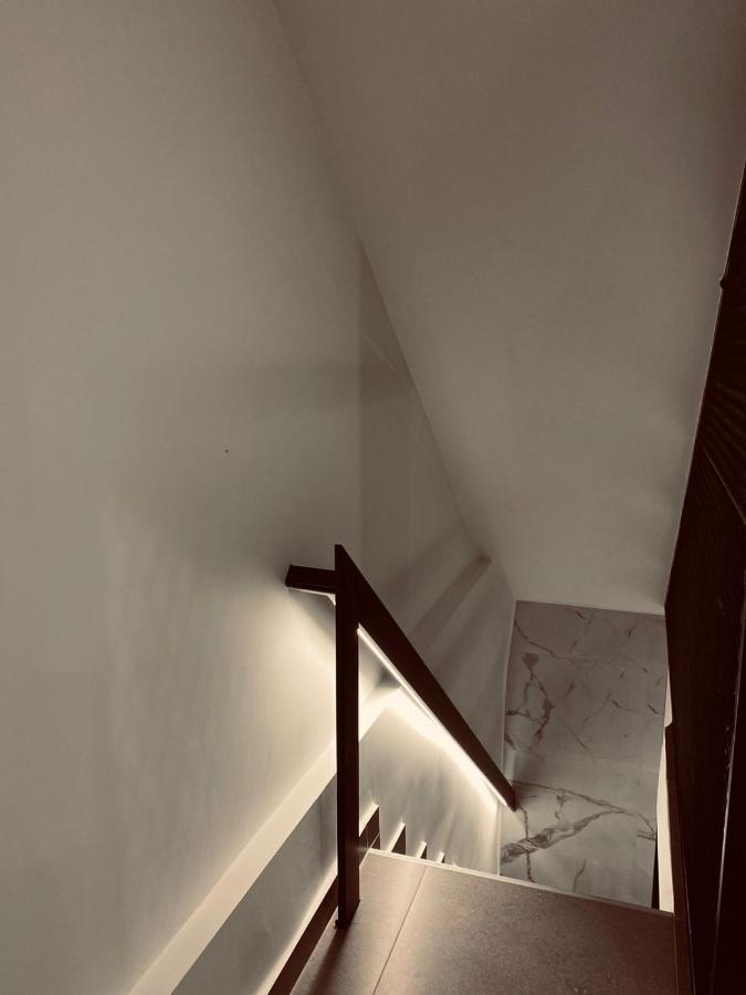 Appartamento Small Meisonette Near The Metro Vipgreece Atene