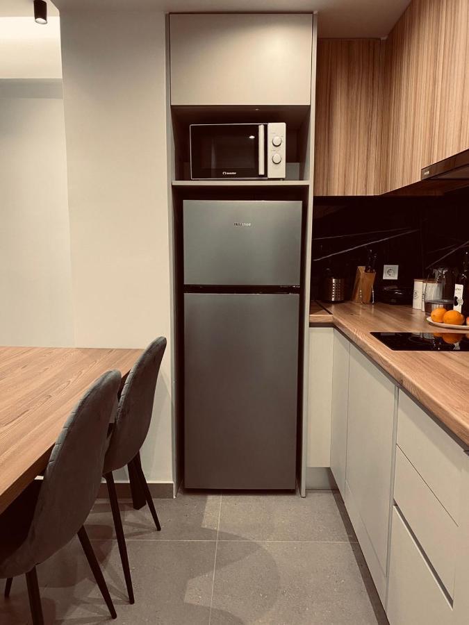 Apartment Small Meisonette Near The Metro Vipgreece Athens